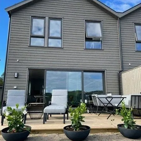Lykkeli Feriehus Risør